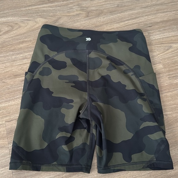 Target Camo Biker Shorts - Picture 3 of 3